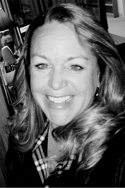 2015 Julie Klauber Award Winner - Mary Boller